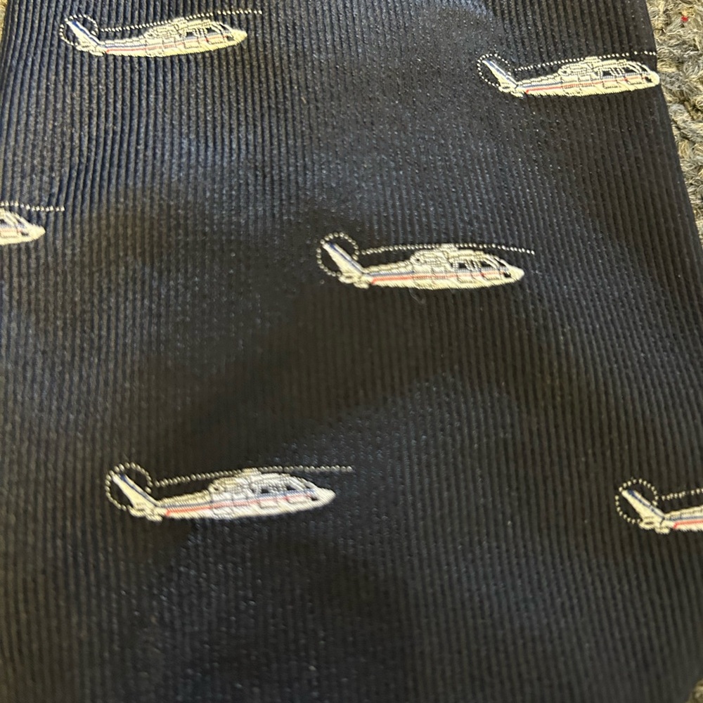 Helicopter Tie - Picture 2 of 3